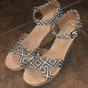 Toms wedges